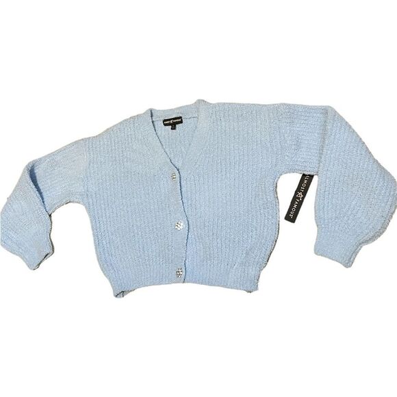 NWT Fuzzy V-Neck Light/Baby Blue Cardigan w/ Flower Buttons &Semi Bubble Sleeves - Picture 1 of 6